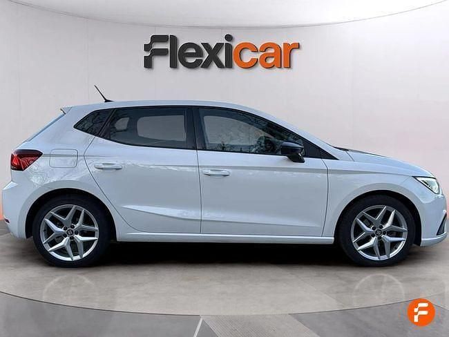 Usado Seat Ibiza FR 110 CV (80 kW) 2021 Blanco Utilitario