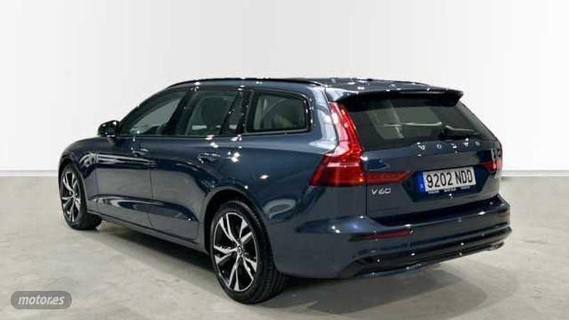 Nuevo Volvo V60 Plus 197 CV (144 kW) 2025 Azul Familiar
