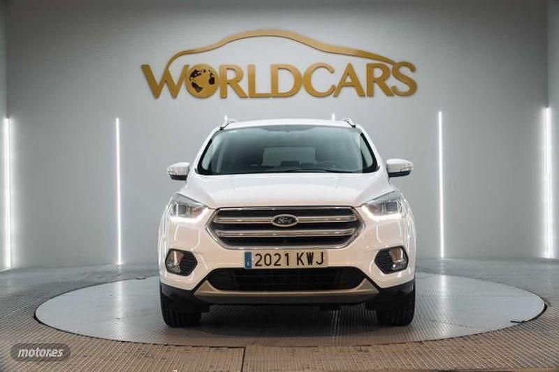 Usado Ford Kuga Trend+ 120 CV (88 kW) 2019 Blanco SUV