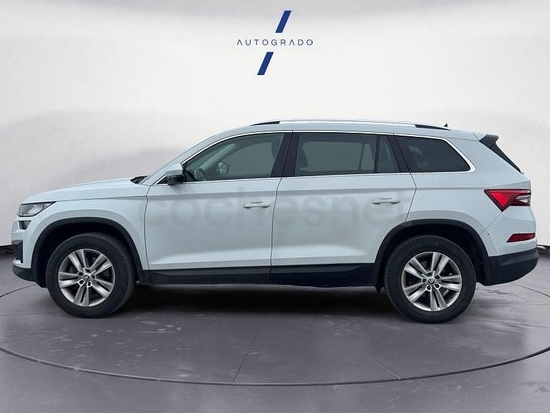 Usado Skoda Kodiaq Ambition 150 CV (110 kW) 2022 Blanco SUV