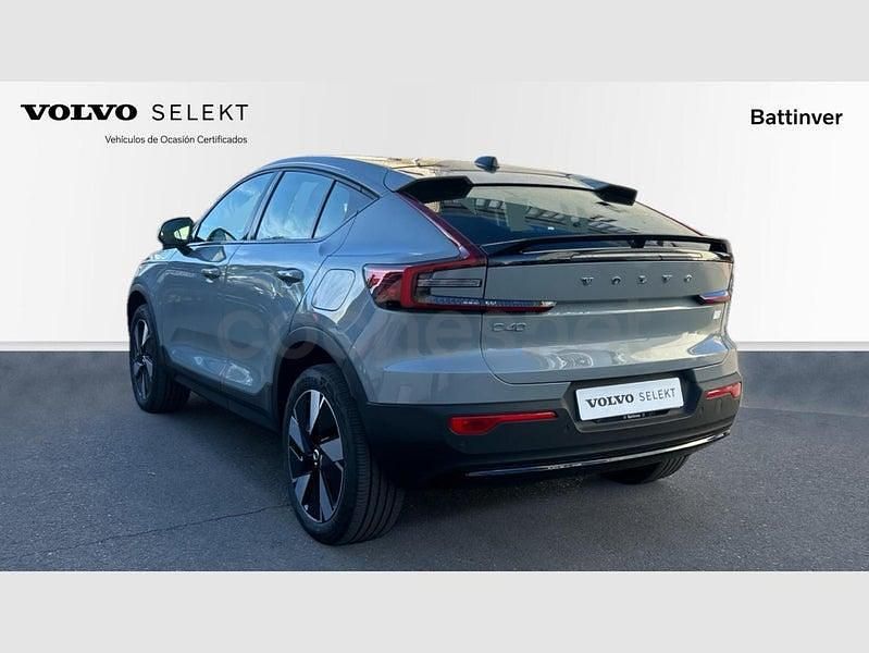 Usado Volvo EC40 Plus 300 kW (408 CV) 2024 Eléctrico SUV