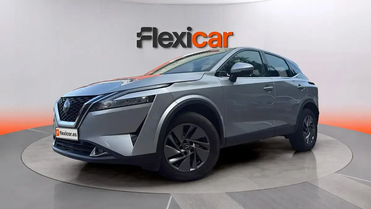 Usado Nissan Qashqai Acenta 158 CV (116 kW) 2024 Gris SUV
