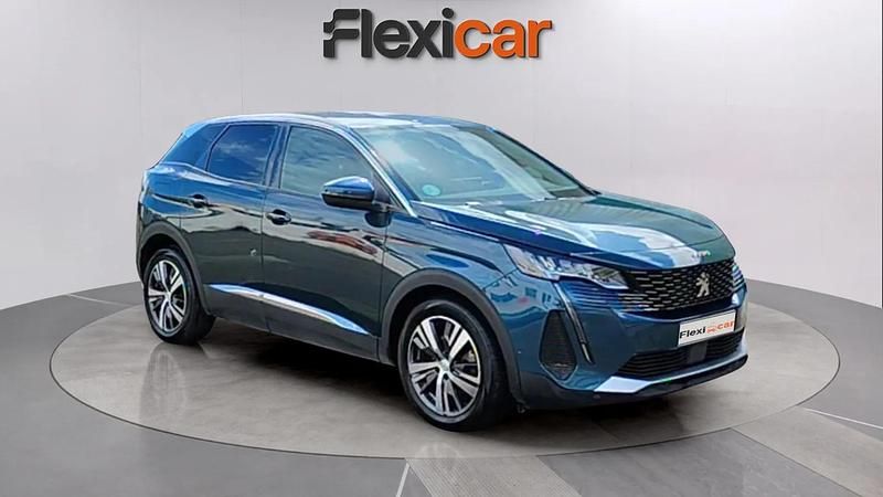 Usado Peugeot 3008 Allure 131 CV (96 kW) 2021 Azul Monovolumen