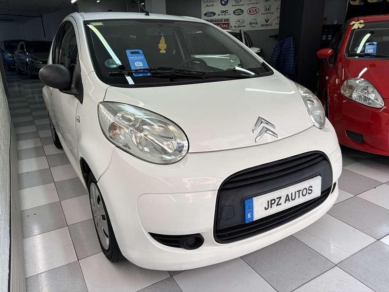 Usado Citroën C1 68 CV (50 kW) 2010 Blanco Utilitario