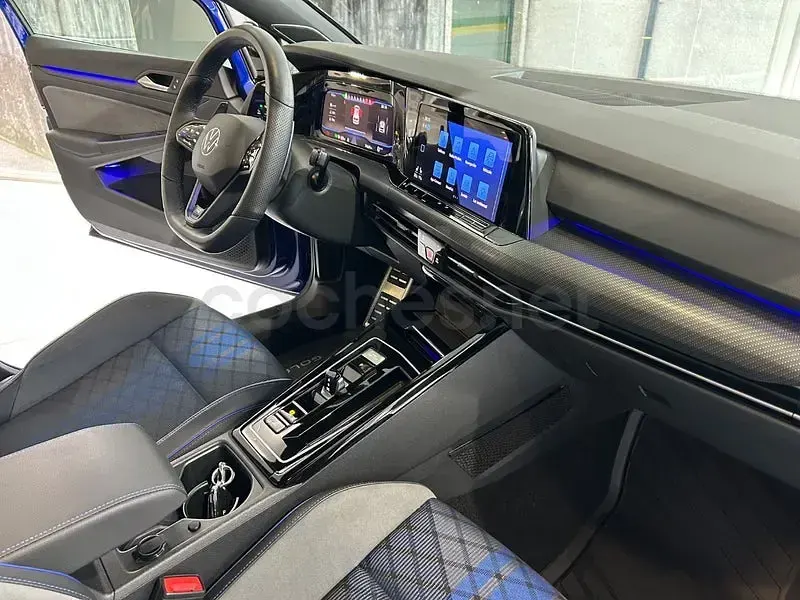 Usado VW Golf VIII R 333 CV (244 kW) 2023 Azul Berlina