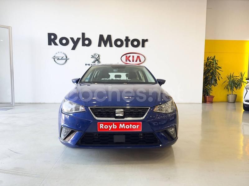 Usado Seat Ibiza Style 116 CV (85 kW) 2019 Violeta / lila Berlina