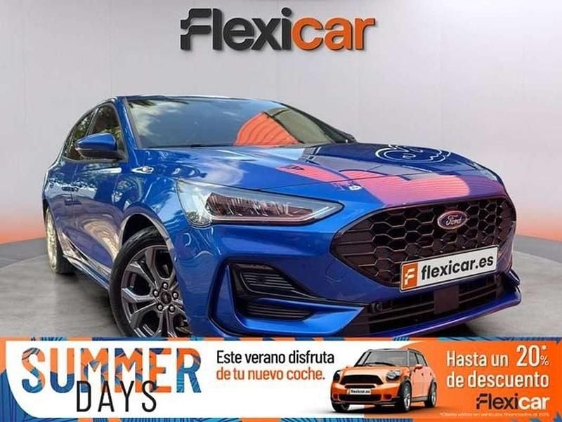 Gris Usado 2024 Ford Focus ST-Line Berlina | 21.390 € (Precio justo) - Imagen 1/4