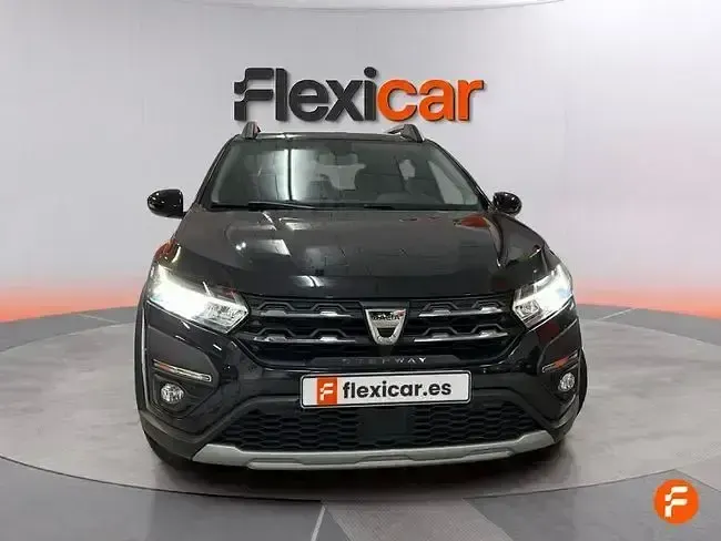 Usado Dacia Sandero Essentiel 101 CV (74 kW) 2022 Negro