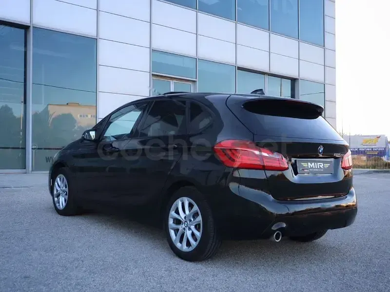 Usado BMW 225 Active Tourer iPerformance 220 HP (161 kW) 2021 Preto Monovolume