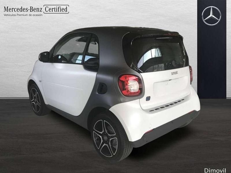 Usado Smart ForTwo Coupé 60 kW (82 CV) 2021 Blanco Coupe