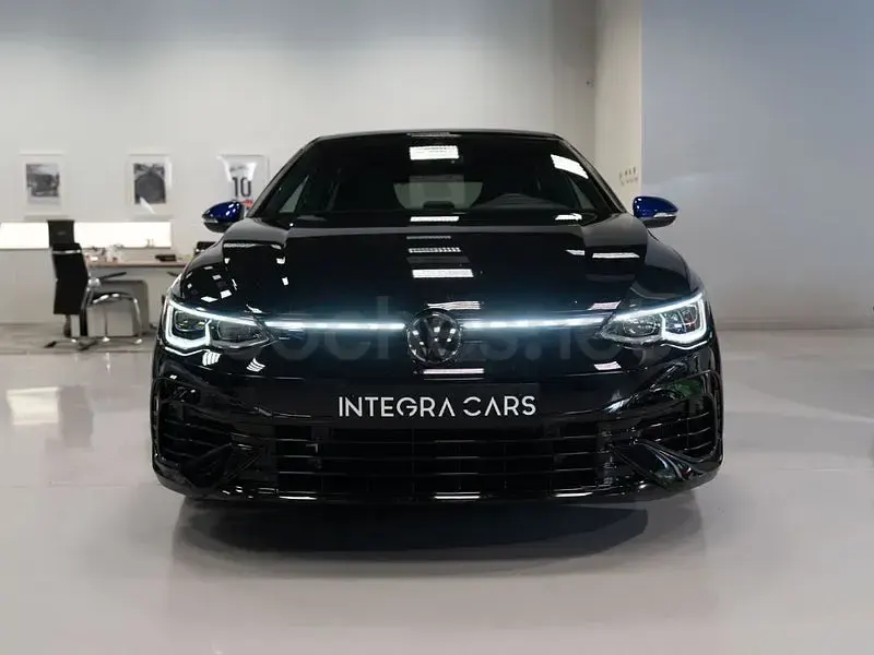 Usado VW Golf VIII R 333 CV (244 kW) 2024 Negro Berlina
