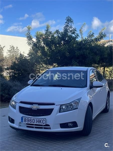 Usado Chevrolet Cruze LT 163 CV (119 kW) 2012 Blanco Berlina