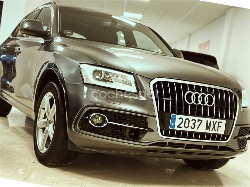 Usado Audi Q5 Ambition 245 CV (180 kW) 2012 Gris / plata SUV