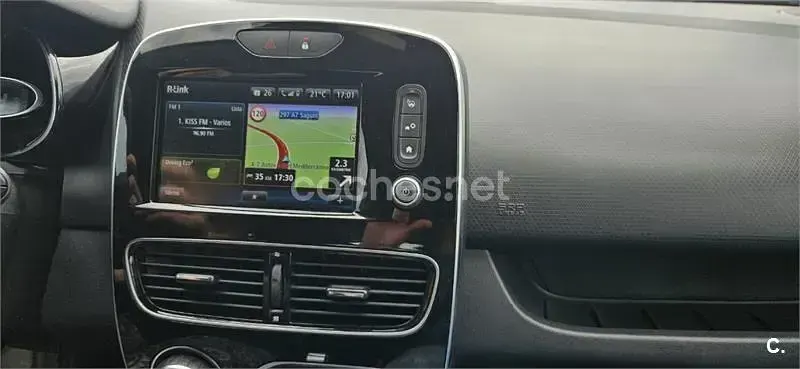 Usado Renault Clio IV Zen 120 CV (88 kW) 2018 Azul Berlina