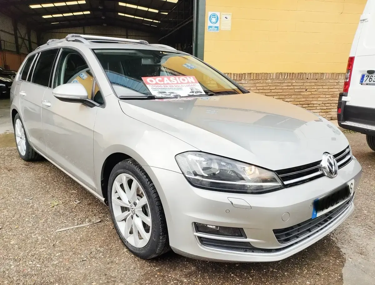 Usado VW Golf VII Edition 110 CV (80 kW) 2015 Gris Familiar