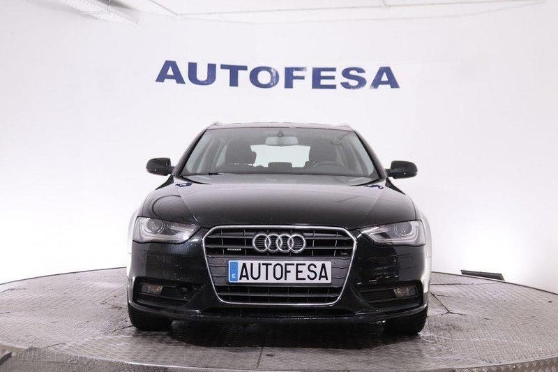 Usado Audi A4 190 CV (139 kW) 2015 Negro Familiar
