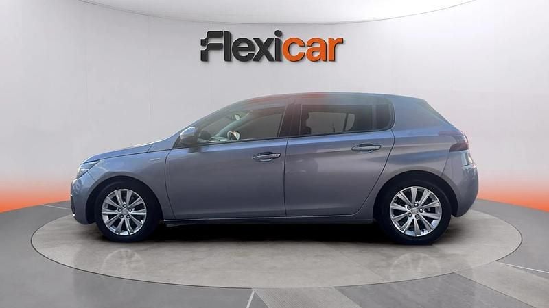 Usado Peugeot 308 Style 131 CV (96 kW) 2020 Gris Utilitario