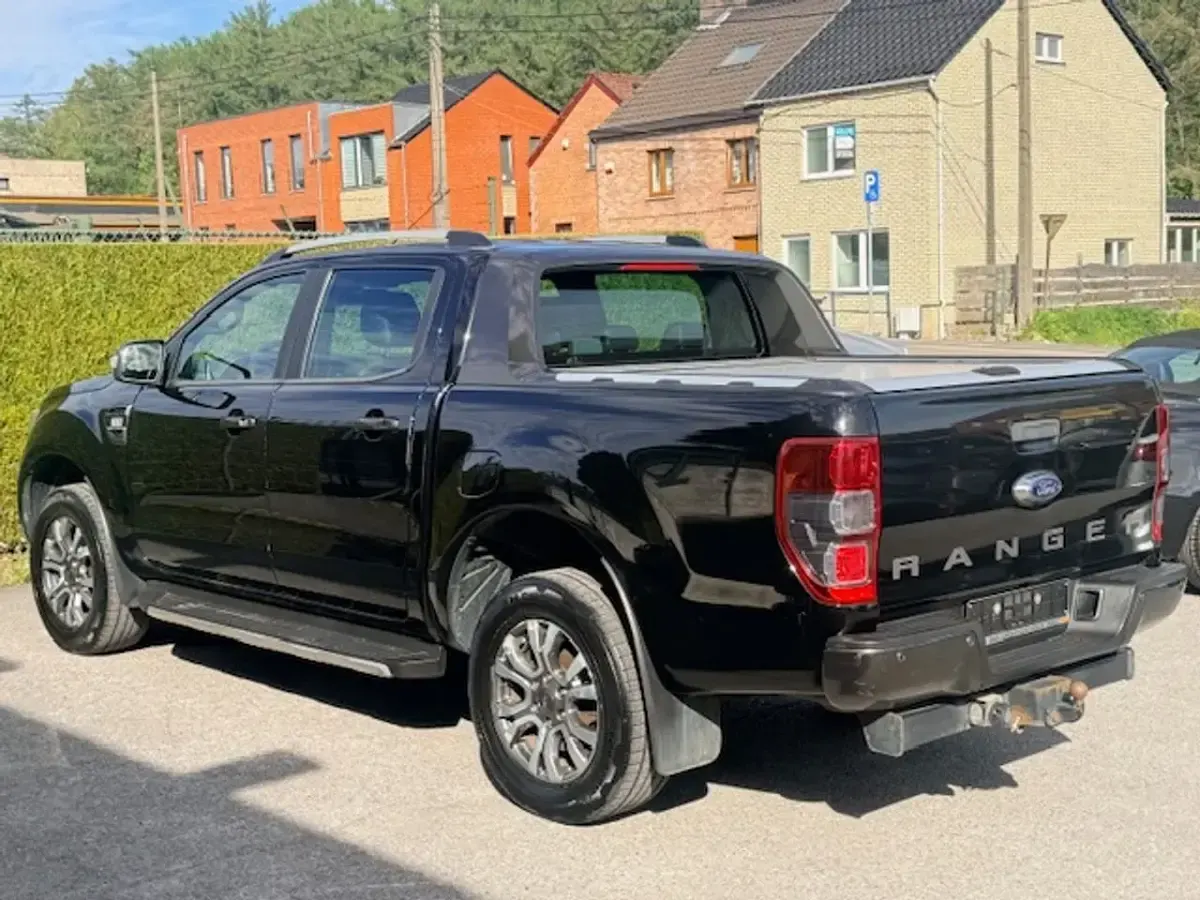 Usado Ford Ranger Wildtrack 200 CV (147 kW) 2018 Negro metalizado Pickup/Camioneta