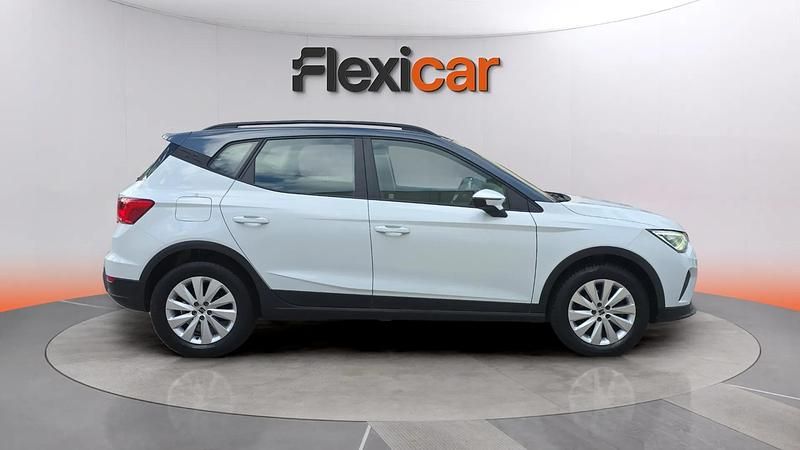 Usado Seat Arona Style 116 CV (85 kW) 2022 Blanco SUV