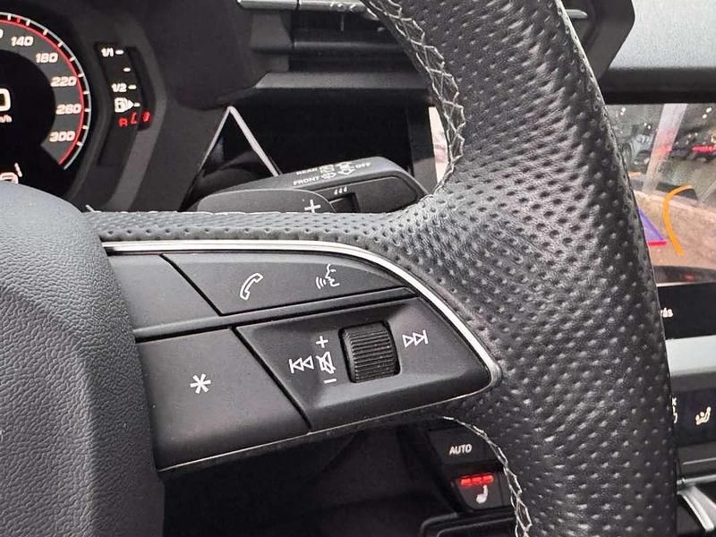 Usado Audi S3 Sportback Ambiente 310 CV (228 kW) 2021 Negro Utilitario