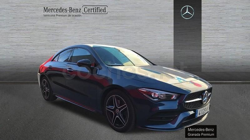 Usado Mercedes CLA200 150 HP (110 kW) 2024 Azul Sedan