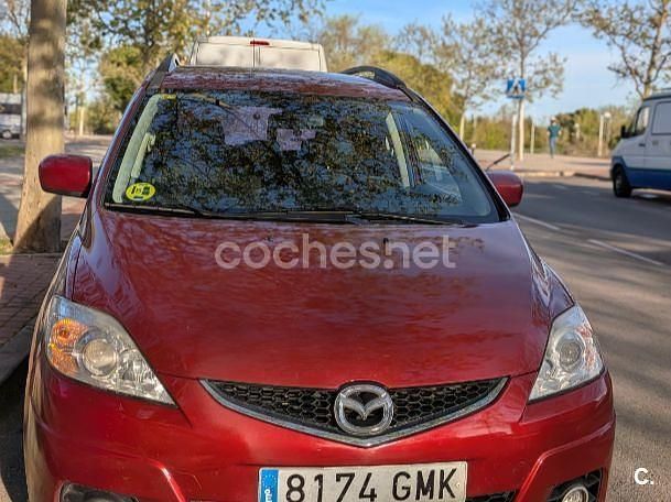 Usado Mazda 5 Active 110 CV (80 kW) 2009 Rojo Monovolumen