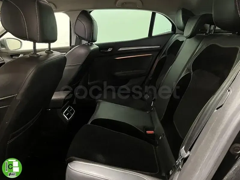 Usado Renault Mégane IV R.S. 115 CV (84 kW) 2022 Negro Berlina