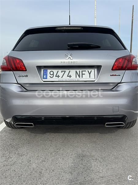 Gris / plata Usado 2018 Peugeot 308 GT-line Berlina | 7990 € (Super precio) - Imagen 1/4