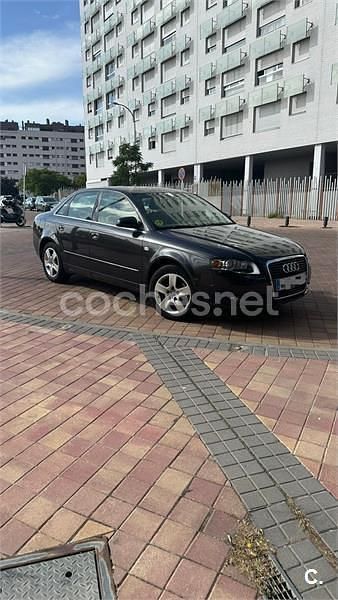 Negro Usado 2007 Audi A4 Berlina | 4200 € (Buen precio) - Imagen 1/4