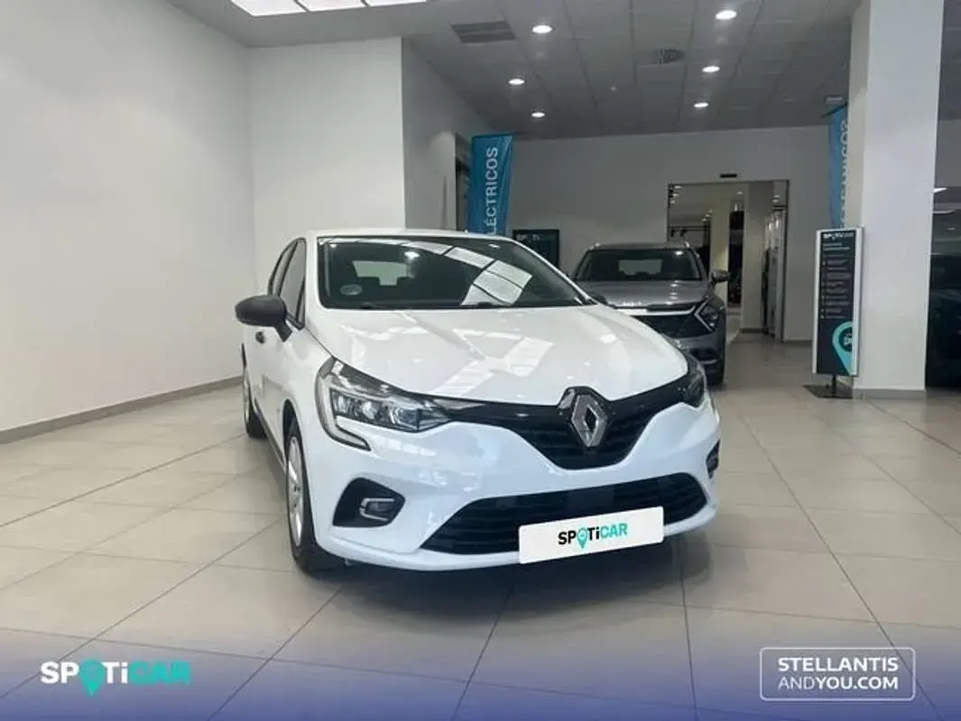 Usado Renault Clio Business 86 CV (63 kW) 2020 Blanco Utilitario