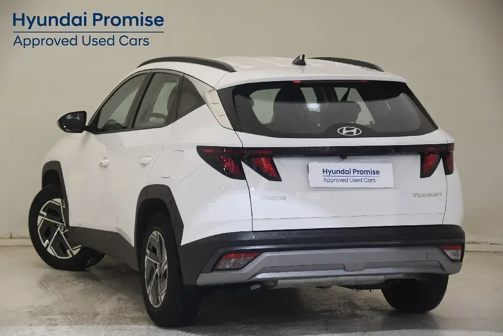 Usado Hyundai Tucson 160 CV (117 kW) 2025 Blanco SUV