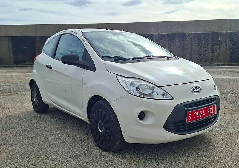Usado Ford Ka 69 CV (50 kW) 2011 Blanco Utilitario