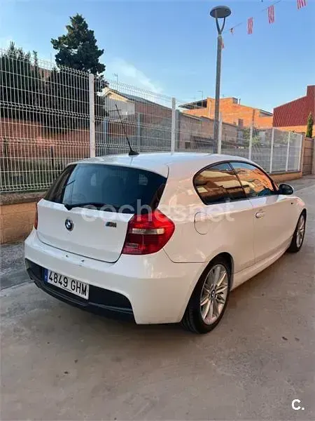 Usado BMW 118 143 CV (105 kW) 2008 Blanco Utilitario