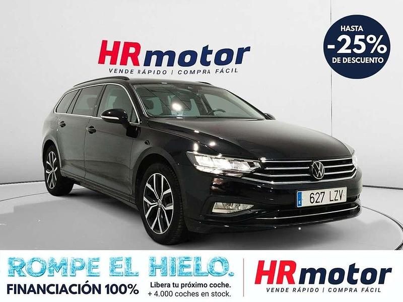 Usado VW Passat Business 151 CV (111 kW) 2022 Negro Familiar