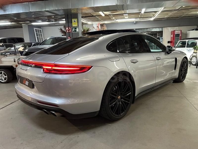 Usado Porsche Panamera 4S 422 CV (310 kW) 2019 Gris / plata Berlina