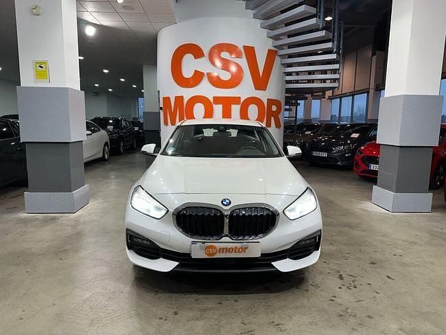 Usado BMW 118 136 CV (100 kW) 2023 Blanco Utilitario