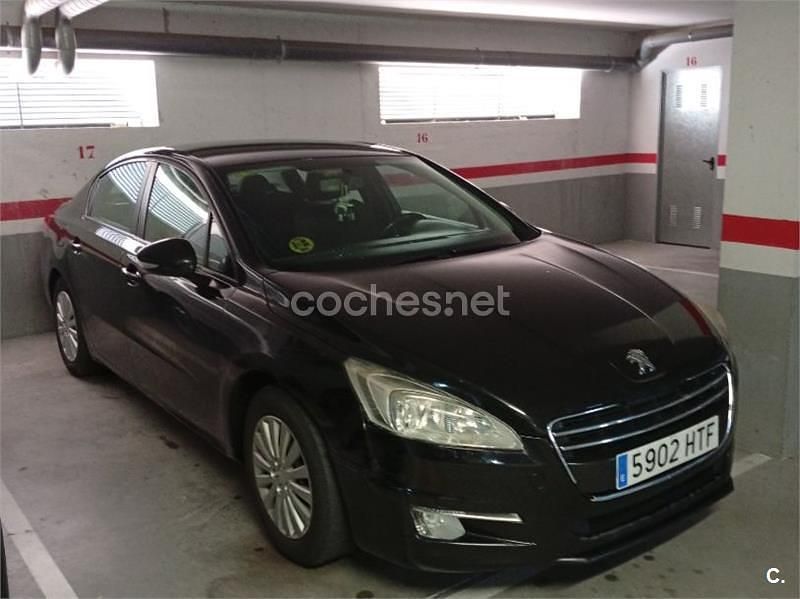 Usado Peugeot 508 Access 115 CV (84 kW) 2013 Negro Berlina