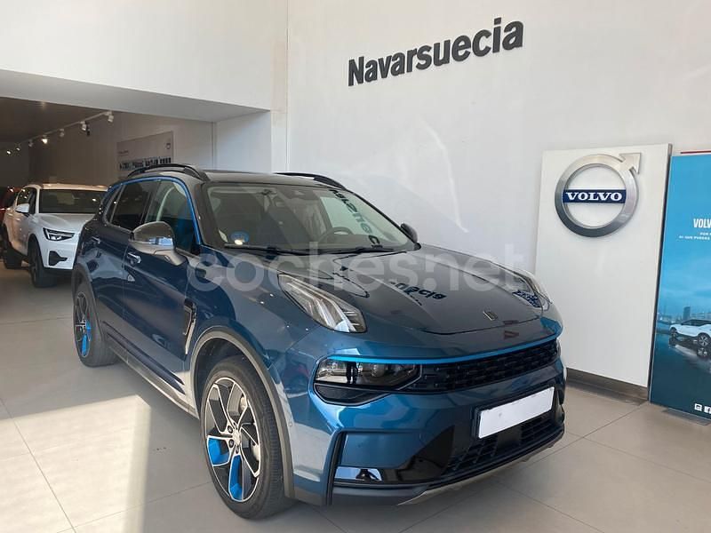 Azul Usado 2024 Lynk & Co 01 SUV | 30.450 € (Caro) - Imagen 1/4