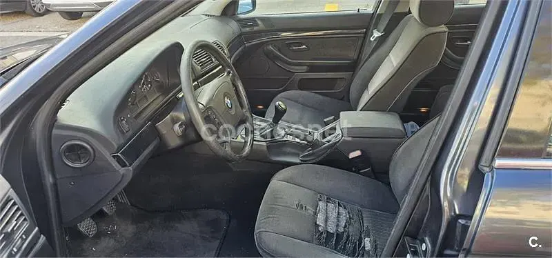 Usado BMW 520 150 CV (110 kW) 1999 Negro Berlina