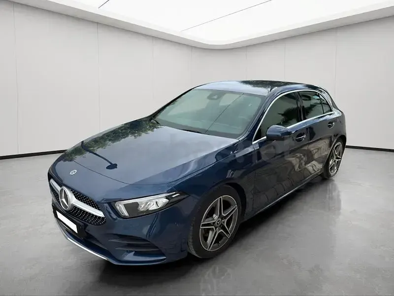 Usado Mercedes A200 163 CV (119 kW) 2021 Azul Berlina