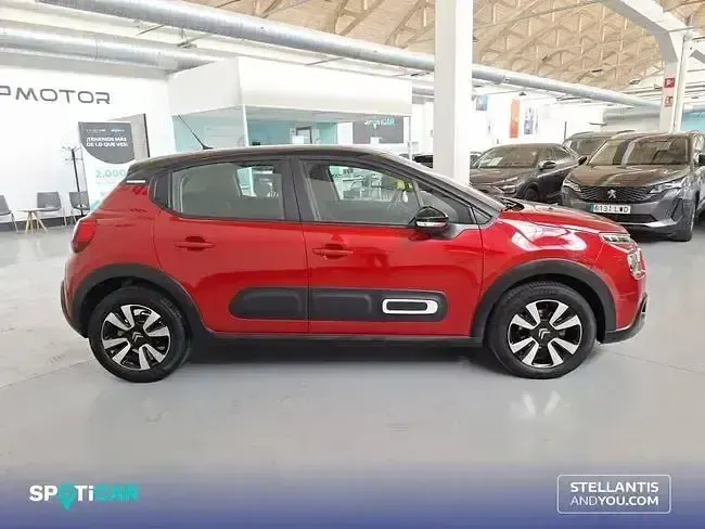 Usado Citroën C3 Feel 102 CV (75 kW) 2021 Rojo Utilitario