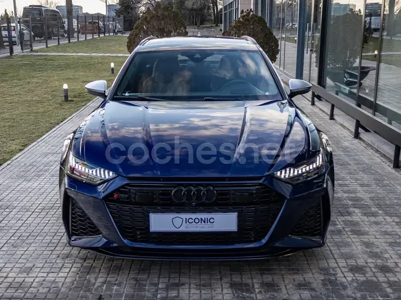 Usado Audi RS6 600 CV (441 kW) 2020 Azul Familiar