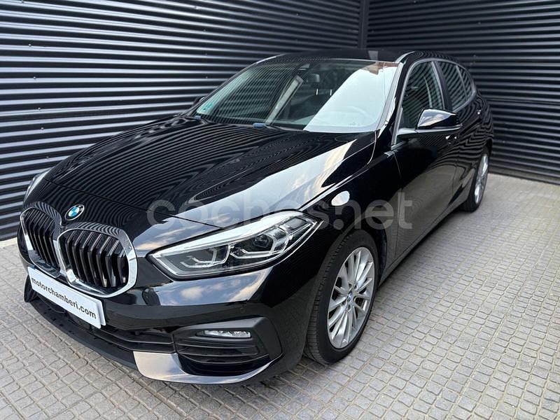 Gris / plata Usado 2021 BMW 116 Shadowline Utilitario | 21.990 € (Precio justo) - Imagen 1/4