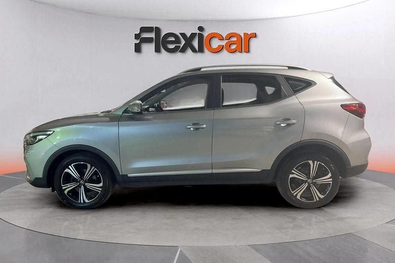 Usado MG ZS Luxury 111 CV (81 kW) 2022 Gris SUV