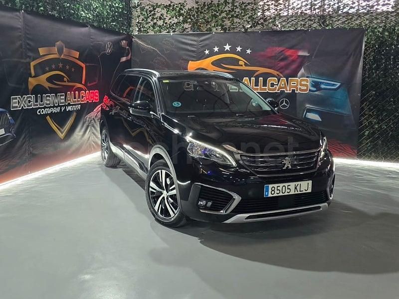 Usado Peugeot 5008 Allure 120 CV (88 kW) 2018 Negro SUV