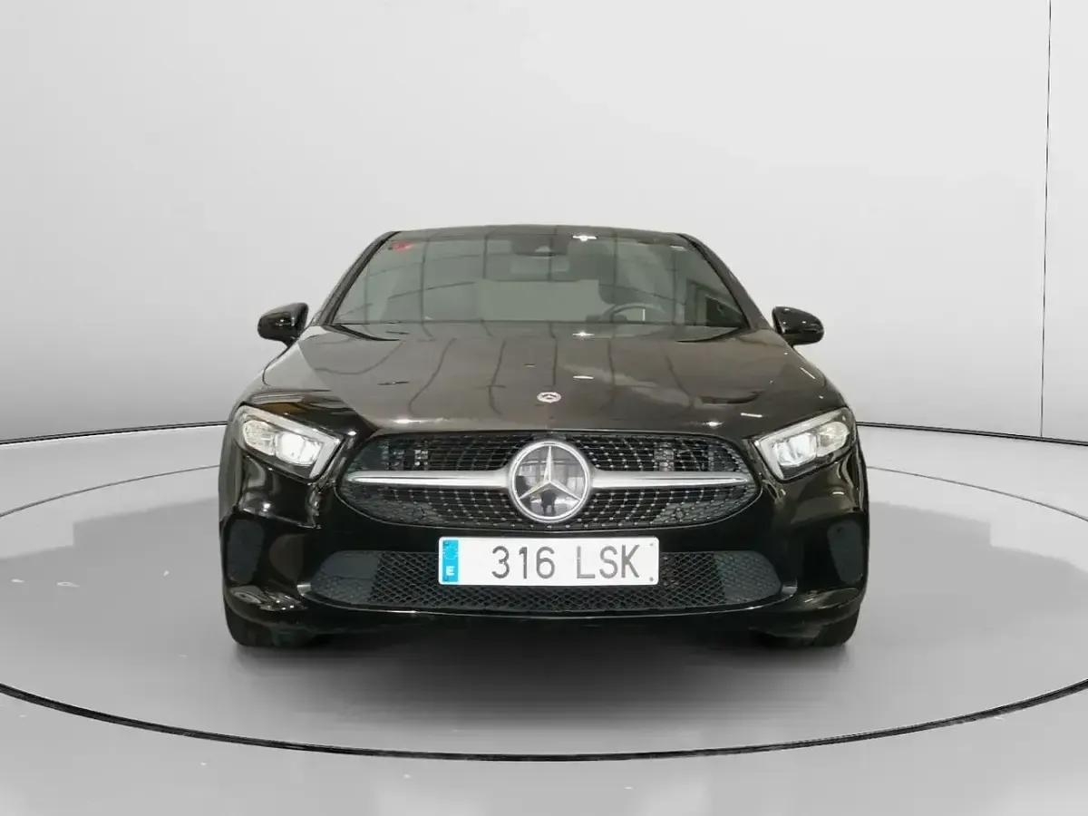 Occasion Mercedes A200 163 PK (119 kW) 2021 Zwart Sedan