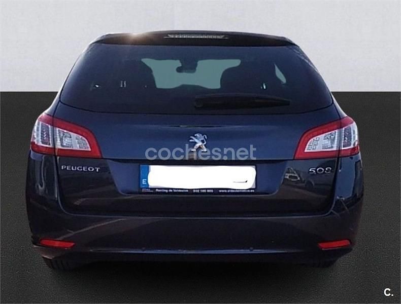 Usado Peugeot 508 SW Active 150 CV (110 kW) 2017 Azul Familiar