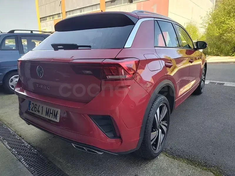 Usado VW T-Roc R-line 150 CV (110 kW) 2023 Rojo SUV
