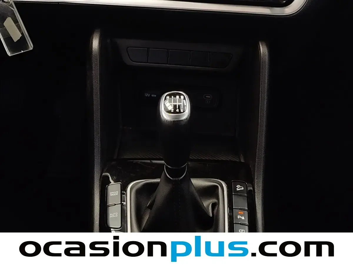 Usado Kia Sportage 152 CV (111 kW) 2024 Gris SUV