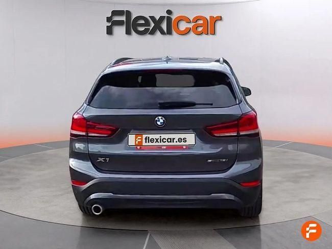 Usado BMW X1 140 CV (102 kW) 2021 Gris SUV